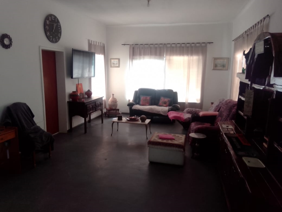 4 Bedroom Property for Sale in Brandvlei Northern Cape